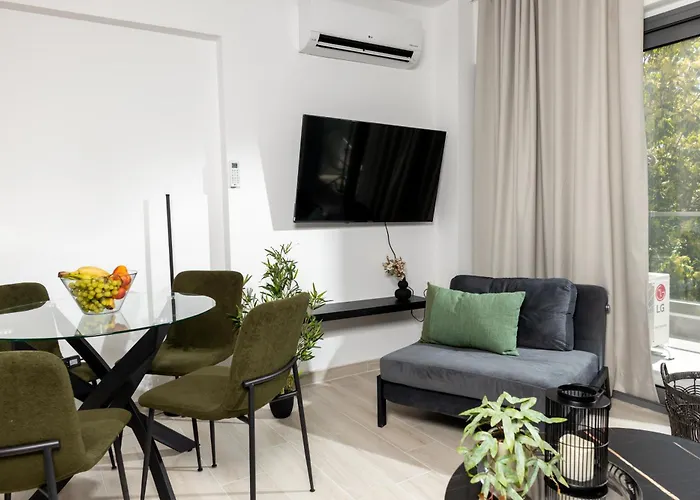 Velvet Luxury Apartments In The City Center By Binobi!